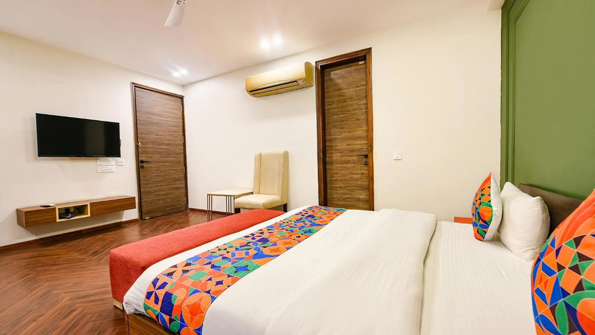 Hotel Fabhotel Micasa Gurgaon