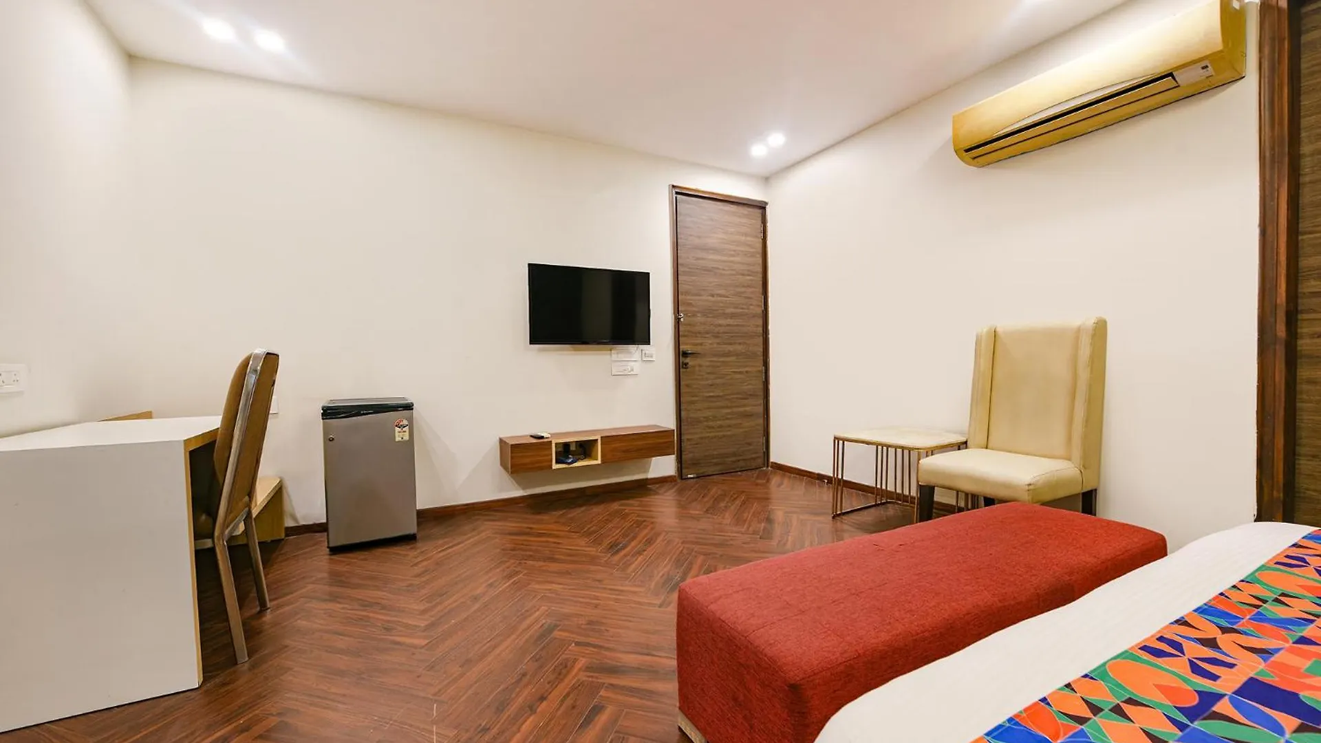 Fabhotel Micasa Gurgaon Hotel