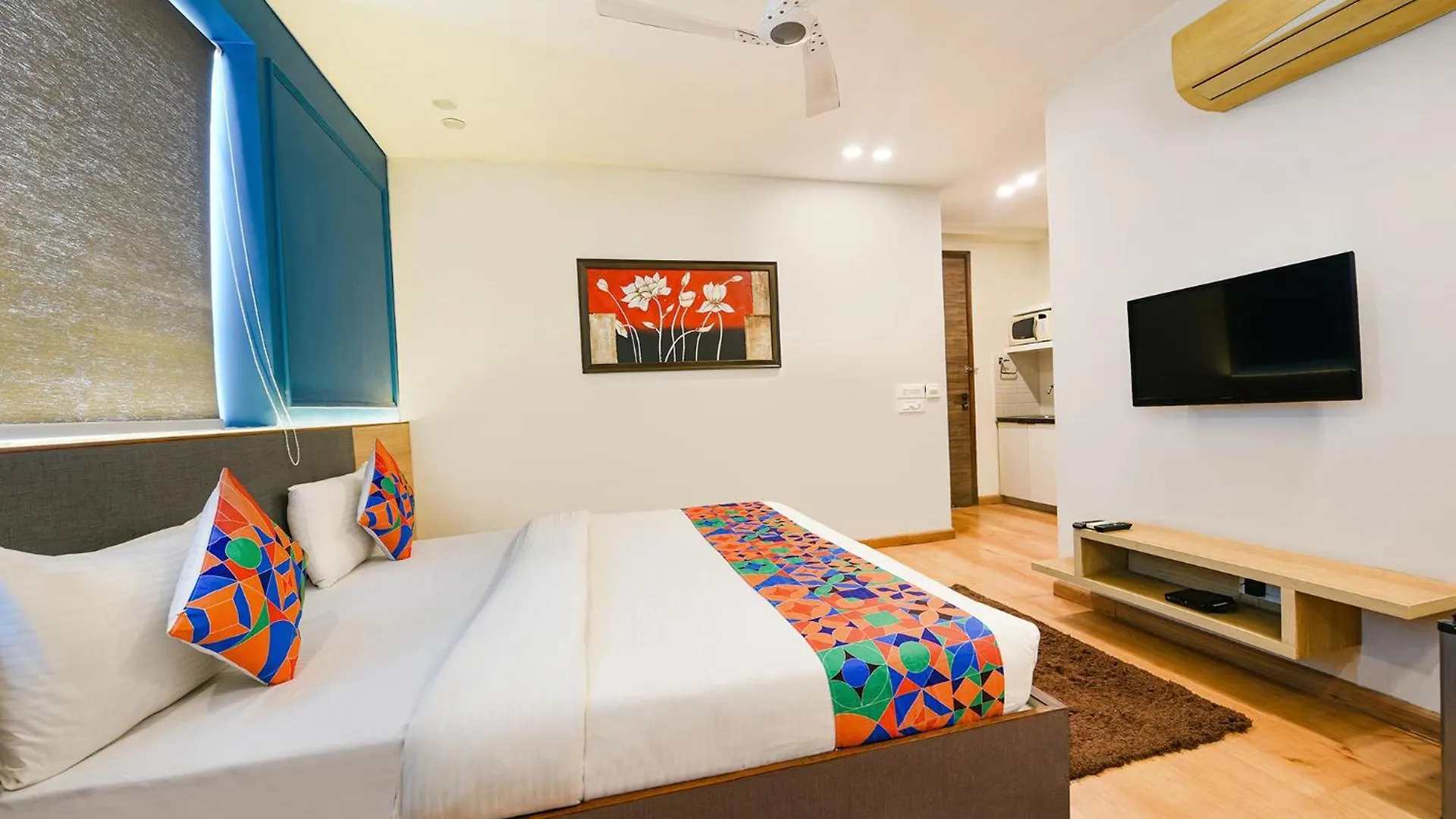 Hotel Fabhotel Micasa Gurgaon
